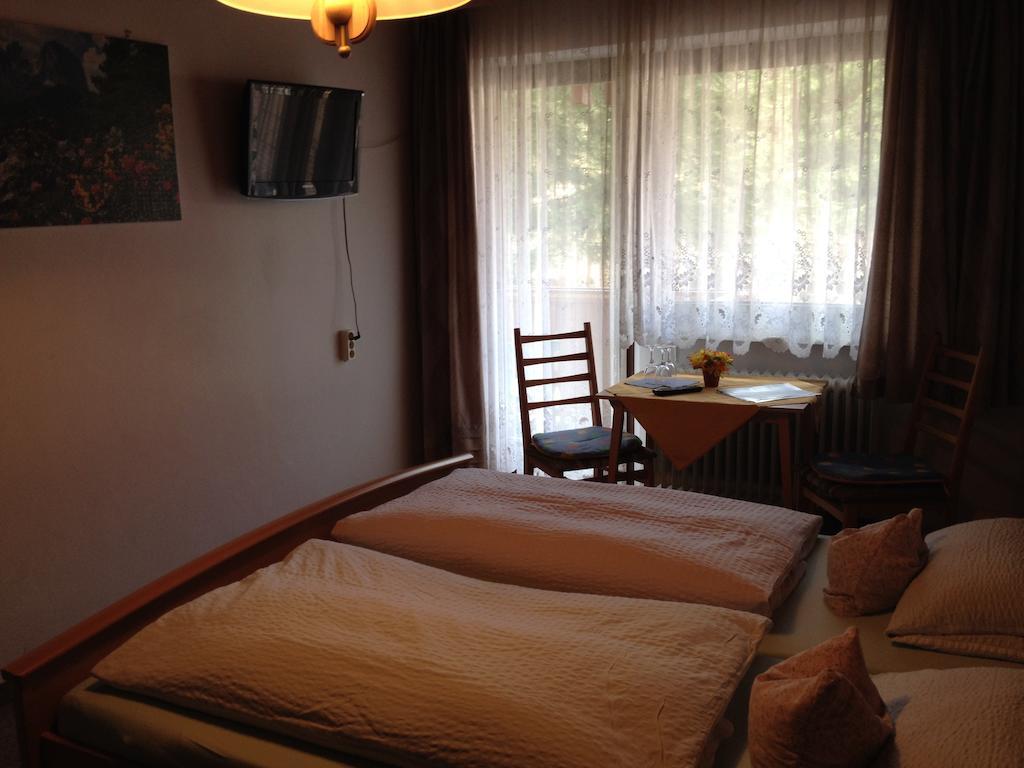 بودنمايس Gasthaus Pension Sternknockel الغرفة الصورة